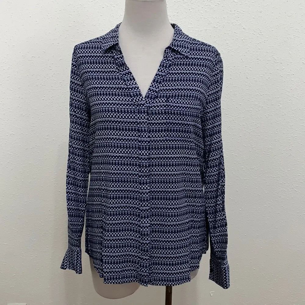 3for$20 button front blouse small - Picture 1 of 4